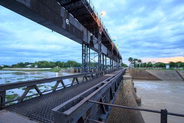 dam with cloudy sunset view