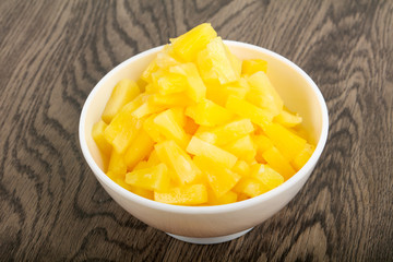 Canned pineapple