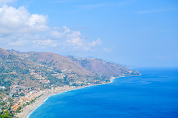 Fototapeta na wymiar Beautiful Sicilian lanscape with sea shore