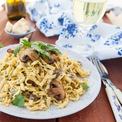 Tagliatelle mit Pilzen