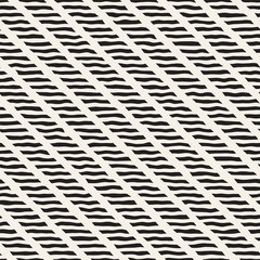 Hand drawn lines seamless pattern. Abstract geometric tiling background. Freehand black and white texture.