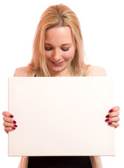 Fototapeta premium Junge Frau mit Schild
