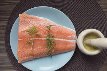 Fish fillet with herbs and garlic sauce