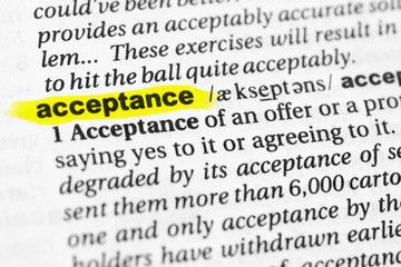 Highlighted English word "acceptance" and its definition in the dictionary