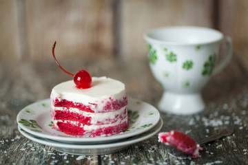 Red velvet cake. Healthy home baking cake without sugar