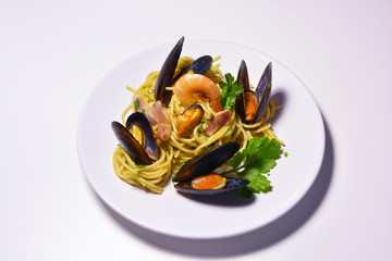 Spaghetti whith sea fruit, Spaghetti ai frutti di mare