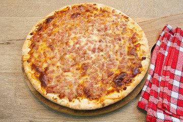 pizza jambon