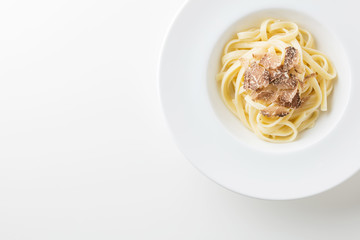 白トリュフ・パスタ