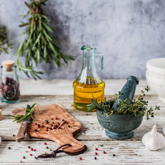 Herbs and Spices, Mortar and Pestle © dolphy_tv