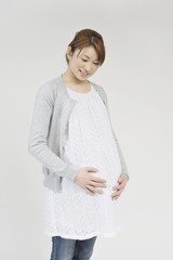 若い妊婦