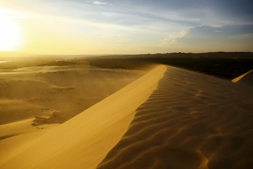 Obraz na płótnie Canvas Sand mountains in the desert