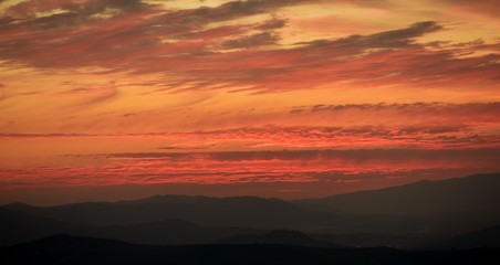 Obraz premium coucher de soleil en kabylie