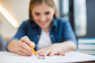Selective focus of drawing instruments