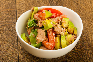 Tuna and avocado salad