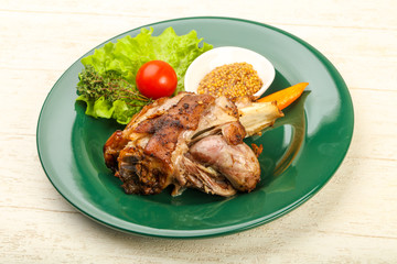 Roasted pork knee