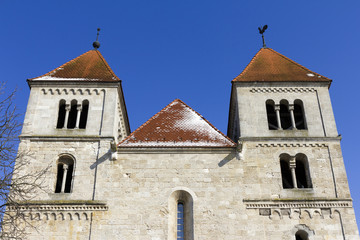 Fototapeta na wymiar Romanesque monastery church of Ocsa