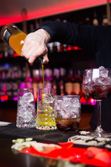 alcoholic drink is pours
