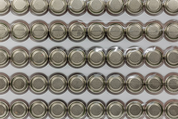 plaquette de piles boutons