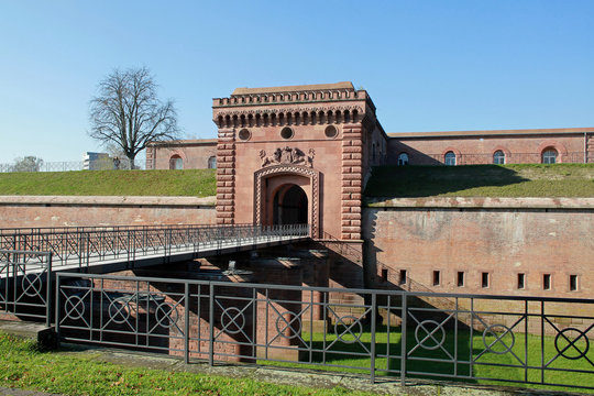 Wei&szlig;enburger Tor in Germersheim