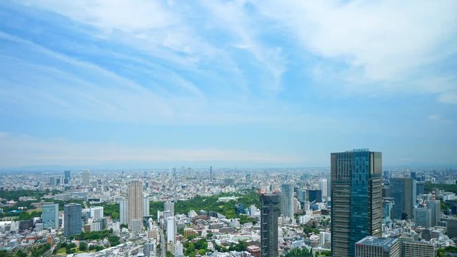 青空と緑溢れる東京風景　タイムラプス