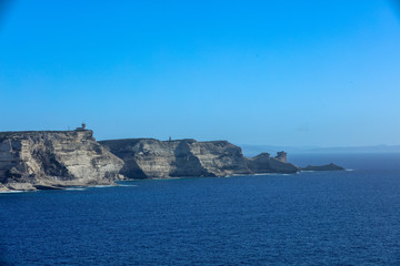 Fototapeta na wymiar Die Küste von Bonifacio auf Korsika
