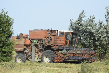 Combine harvesters. Agricultural machinery.