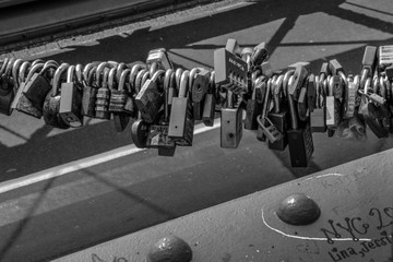black and white photos, love, bridge, romantic, brooklyn, lock, sign, symbol, public, happiness,...