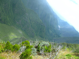 Saint Joseph / La Reunion: Angled view over the deep caldera in which the Riviere des Remparts...