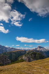 Fototapeta premium italien dolomites, south tyrol and italien alps, beautiful mountain scenery, tre cime di lavaredo