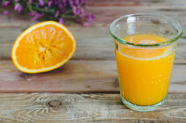 Glass of orange juice freshly squeezed.