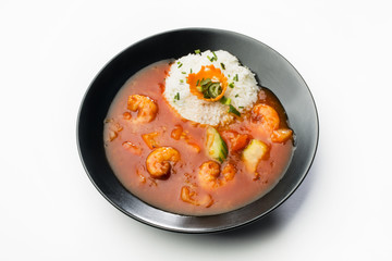 Crispy prawns with sweet and sour sauce 