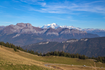 Fototapeta na wymiar Vue sur le Mont-Blanc