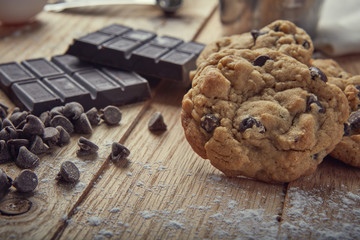 chocolate chip cookies
