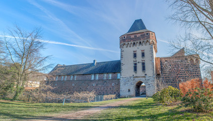 Fototapeta premium Torturm der Burg Friedestrom Stadtverteidigung Stadt Zons Dormagen