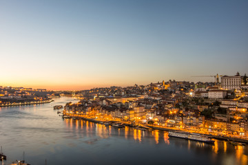 Fototapeta premium View of Porto at the sunset