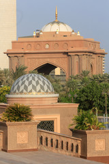 Emirates Palace. 2005. Abou Dhabi. Emirats Arabes Unis. / Sheikh Zayed Mosque. 1995. Emirate of Abu Dhabi.