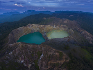 Kalimutu craters