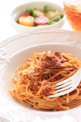 homemade meat sauce spaghetti