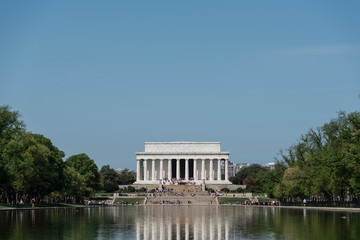 Front view of the Lincoln Memorial