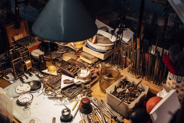 Watchmaker's table