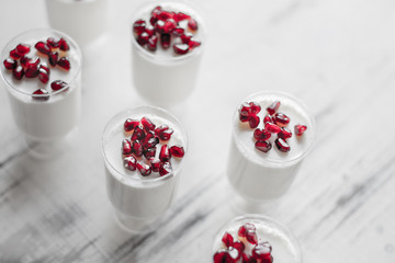 Dessert cakes pomegranate
