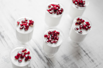 Dessert cakes pomegranate