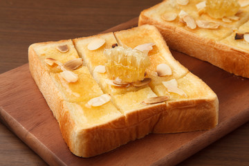 蜂蜜トースト