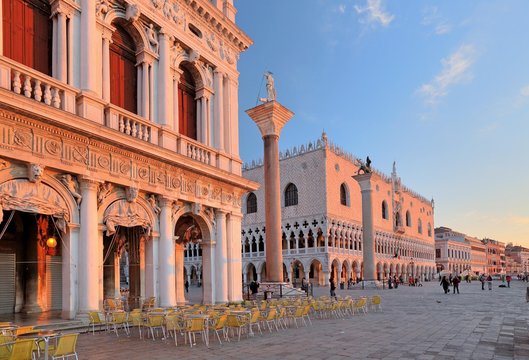 Piazzetta with Doge's Palace, Morning Mood, Venice, Italy, Europe