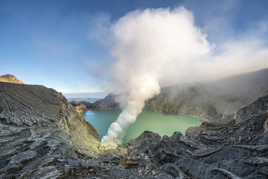 Volcano Kawah Ijen, volcanic crater with crater lake and steaming vents, morning light, Banyuwangi, Sempol, Jawa Timur, Indonesia, Asia