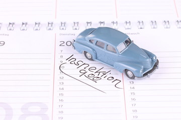 Kfz-Inspektion Kalender mit Auto