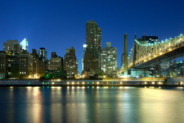 Queensboro Bridge over the East River and Sutton Place, Manhattan, New York City, NY, USA