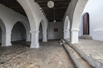 Obraz premium Church of santa eularia, fortified medieval building, hill of puig de missa .Santa Eularia des Riu, Ibiza, Spain.