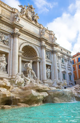 Obraz na płótnie Canvas Trevi fountain in Rome, Italy