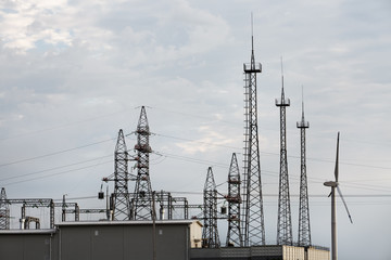 Electricity transmission pylons